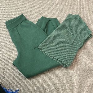 Free people freya sweater set.  Size Medium